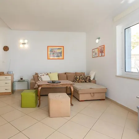 Apartment Portapisana Just 50M From The Beach Krk Town Exterior photo