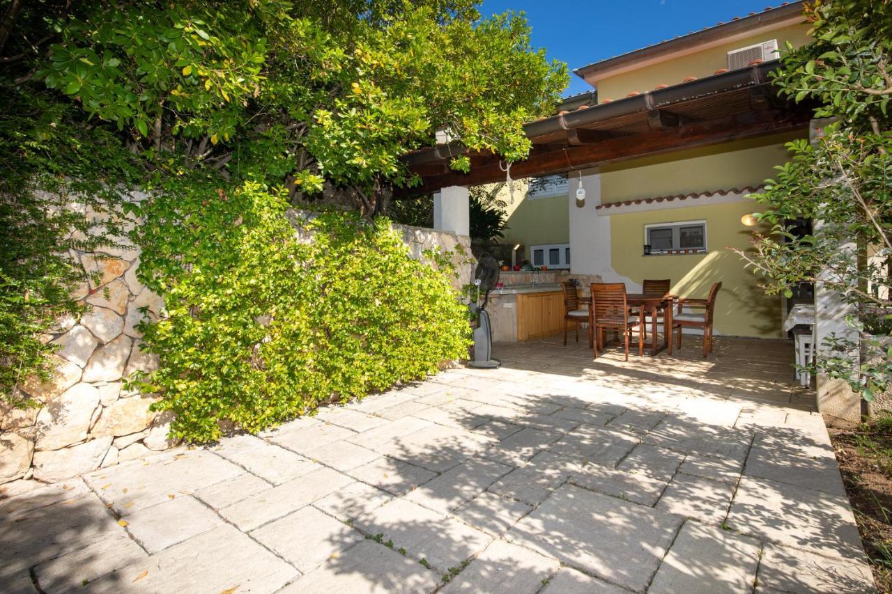 Apartment Portapisana Just 50m From The *