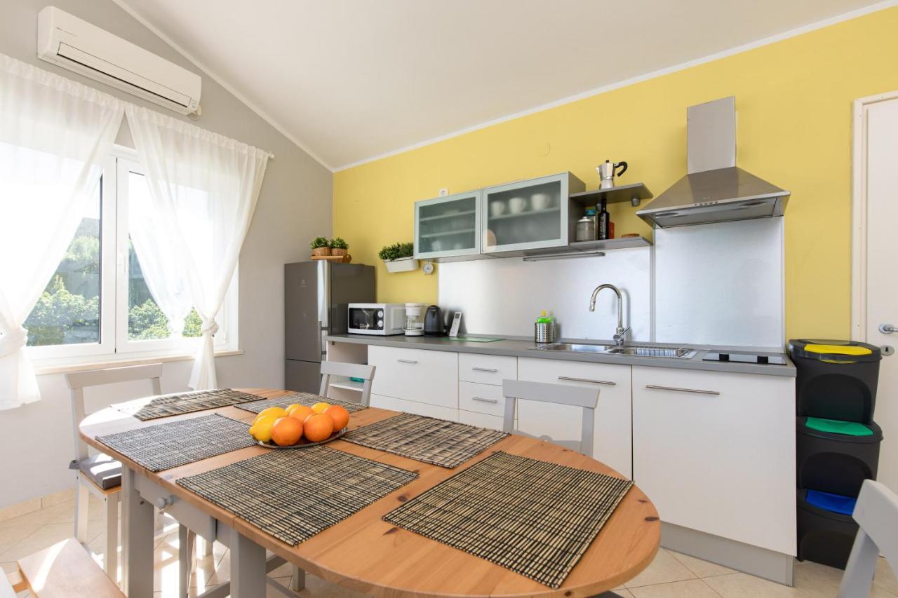 Apartment Portapisana Just 50m From The Krk Town